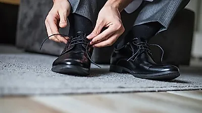 복장부터 인사까지