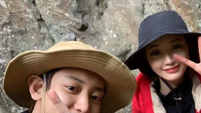 '사생활 논란' 엑소 찬열과 달달한 사진 공개한 고준희