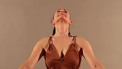 점점 굽어지는 등과 목, 올바른 자세 유지로 라인 되찾자!