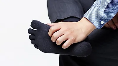 연고 갑자기 끊으면 바로 무좀 재발한다?