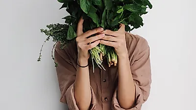 엄격한 채식주의 ‘비건 식단’ 필수 식재료 7 (ft.가성비)