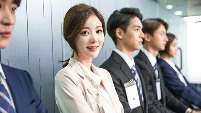 철밥통이었던 공기업, LH 때문에 정규직 채용 반토막?